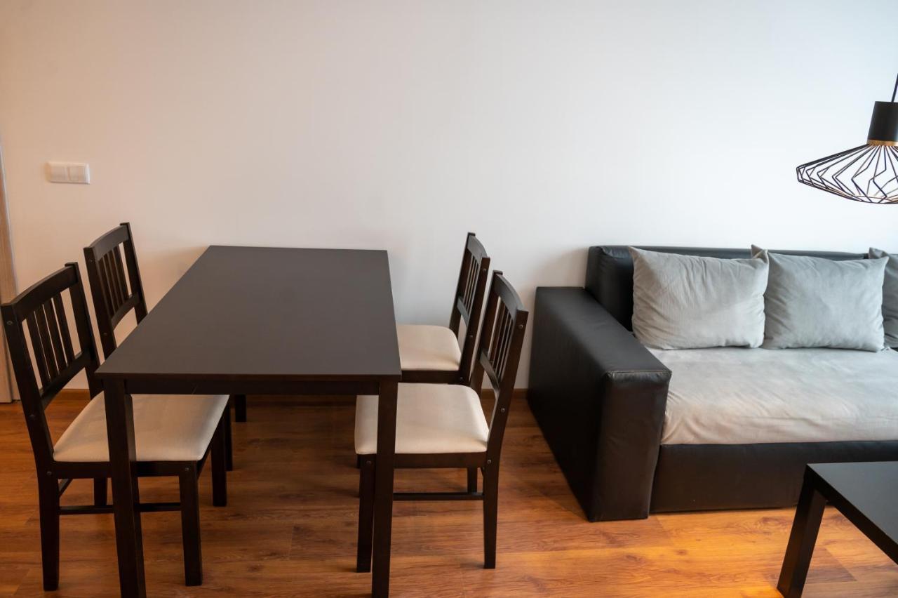 Sunny 1Bdr Apartment Near Center 索菲亞 外观 照片